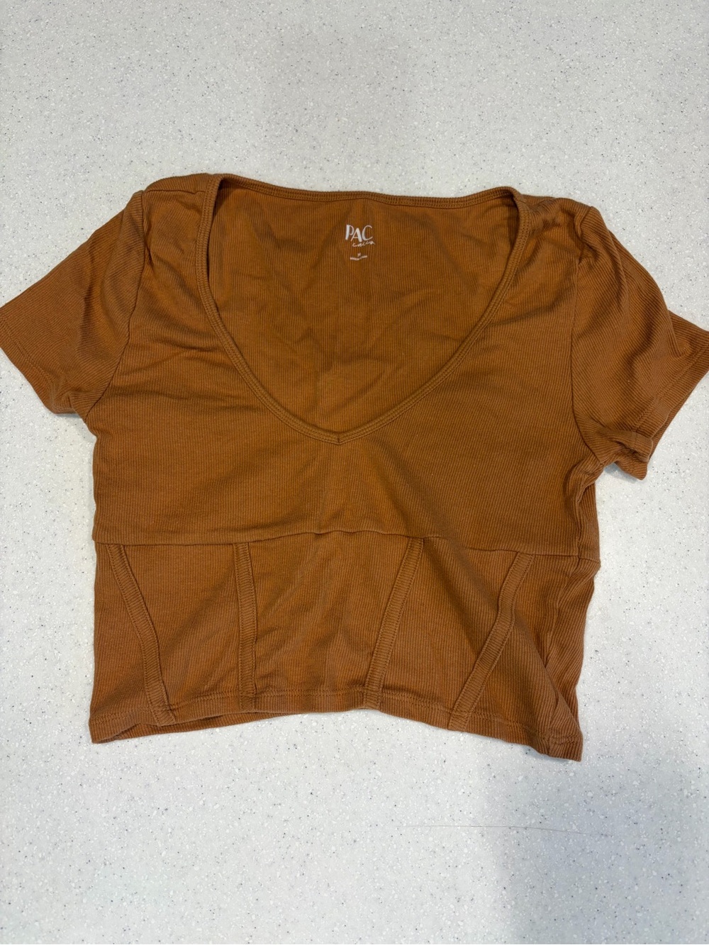 PAC Cares Sz. Med. Rust Brown V-Neck Short Sleeve Crop Top. Stretchy. Soft.